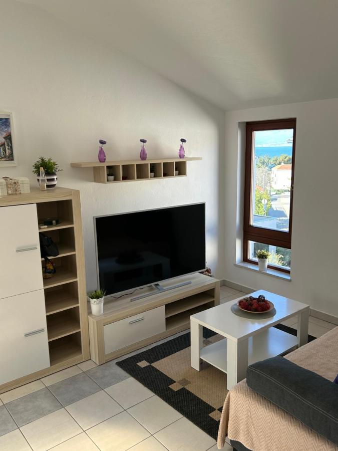 Apartmani Porat Malinska Buitenkant foto